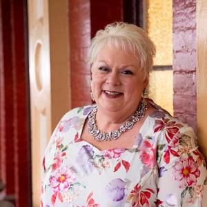 Meet your Posher, Thérèse